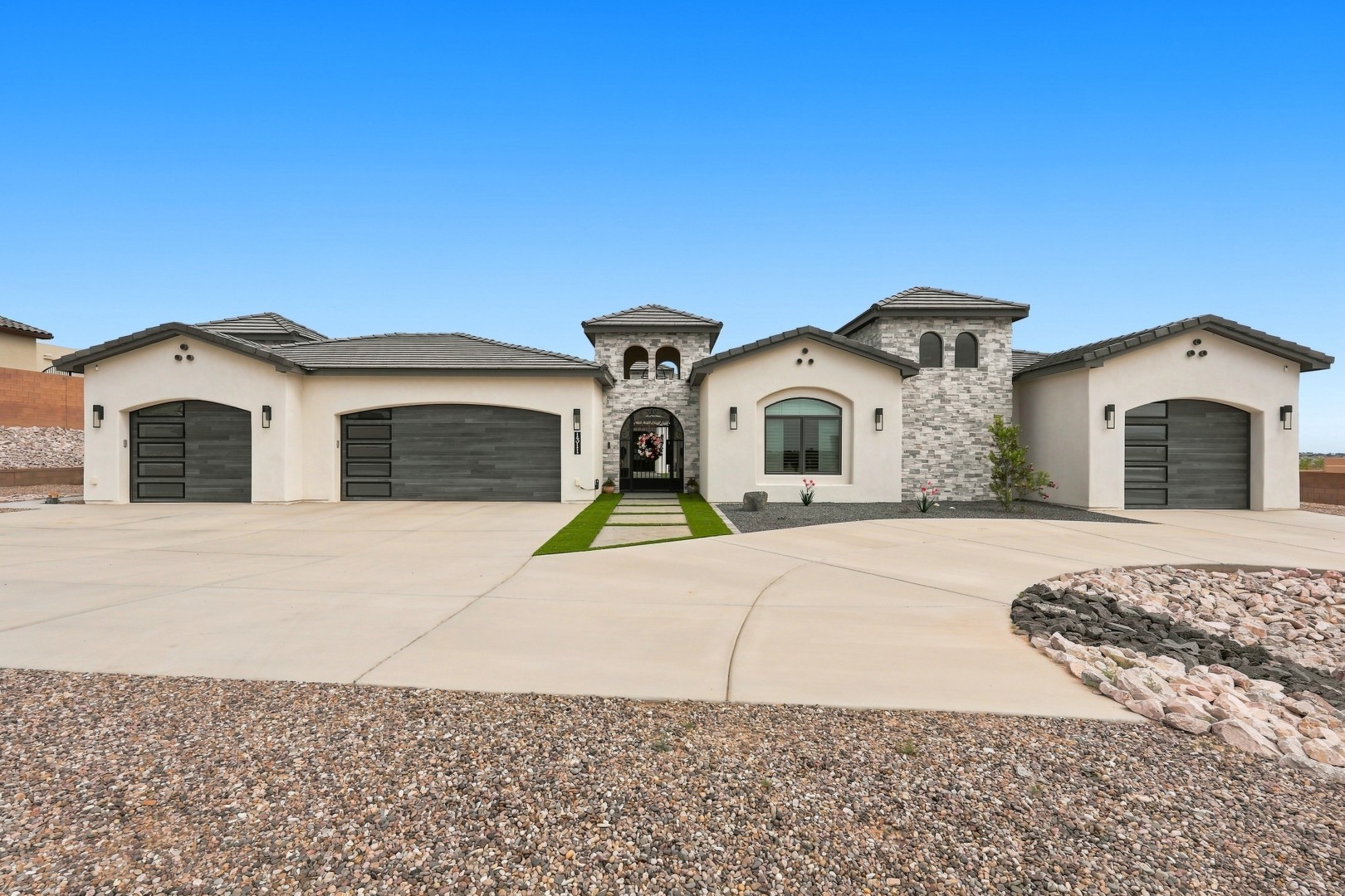 Featured image for “Protected: Crescent Custom Homes Inc. – 1311 21st Ave SE”